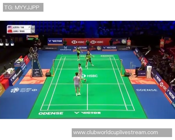 丹麦队在国际友谊赛中以四球大胜波兰队展现强大实力