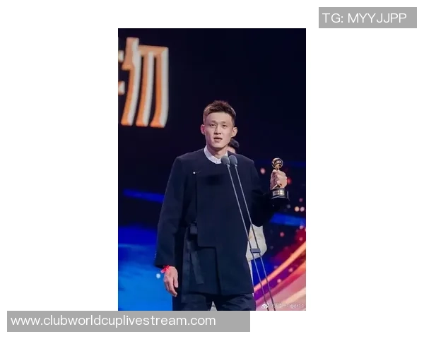 周鹏：从篮球场上的拼搏者到生活中的智慧引领者